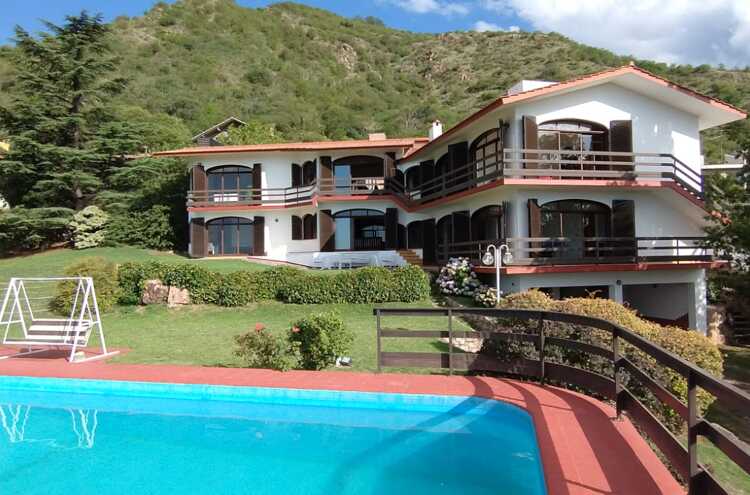 Foto principal de La casa de Los Arcos en Villa Carlos Paz