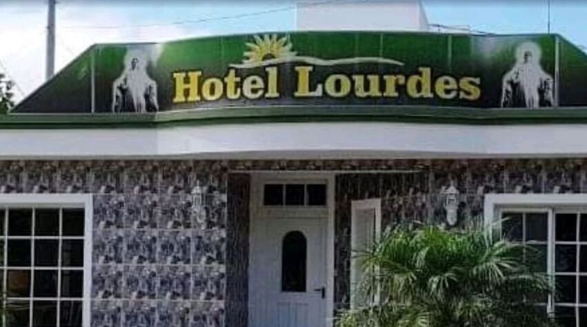 Foto principal de Hotel Lourdes en La Para