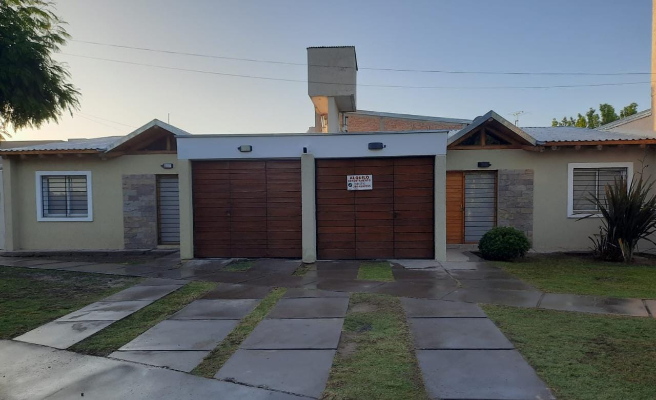 Casas Yorokobi, Casa en San Rafael para 4 personas con - xn87 - El ...