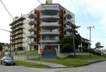 Foto 1 de la galería de Departamento en Edificio Huarpes Gesell en Villa Gesell