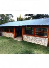 Foto 2 de la galería de Cabañas Alvear (Piscina Climatizada) en Huerta Grande