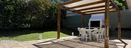 Foto 1 de Casa Elena Y Loft Carlos  z/ Centro en Villa Gesell