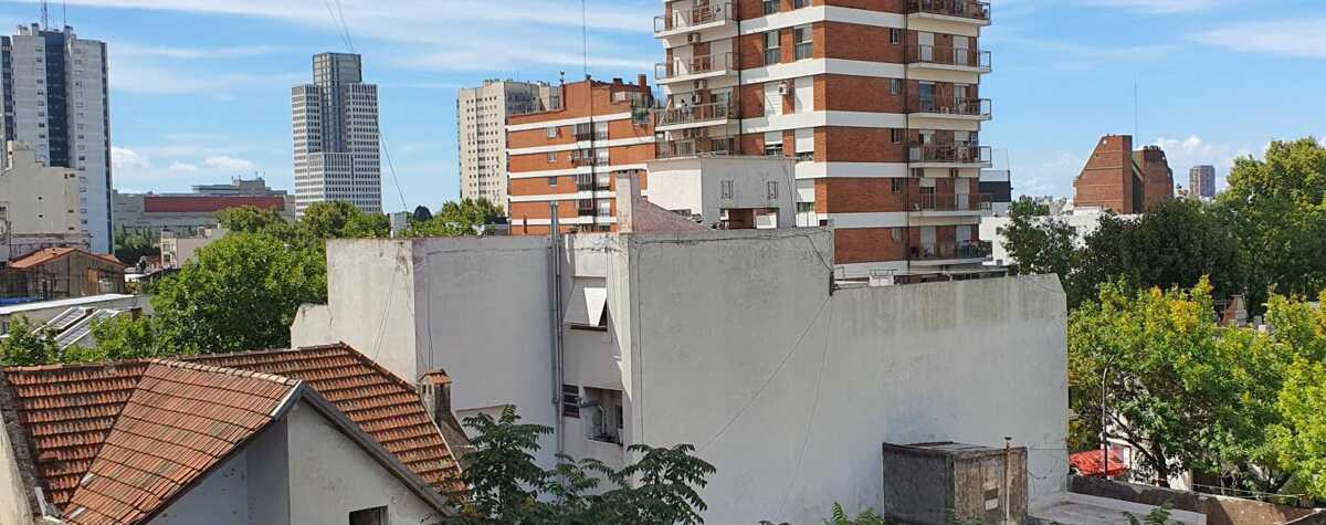 Foto principal de Depto Cómodo EN ZONA VERDE Y MUY LUMINOSO. en Capital Federal